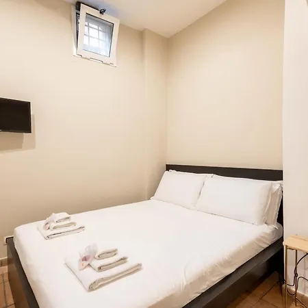 Loft Nel Cuore Della Capitale Apartment *