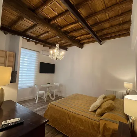 Urbana 33 3*