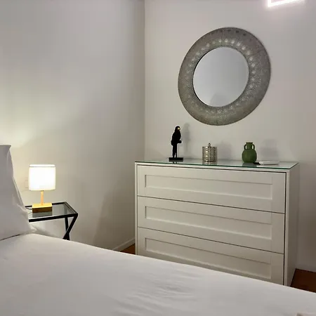 Trastevere Lungaretta, Apartment *