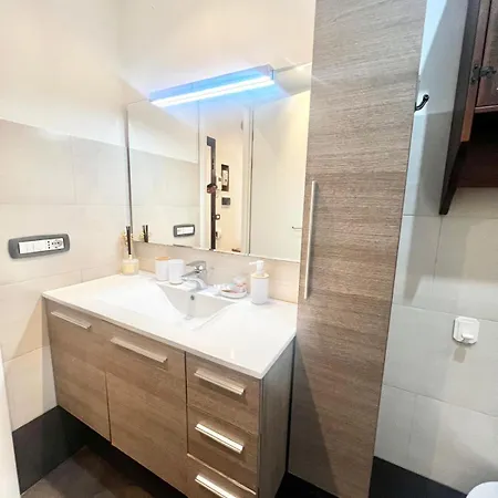 Gregorio Vii By 101 Flats Apartment