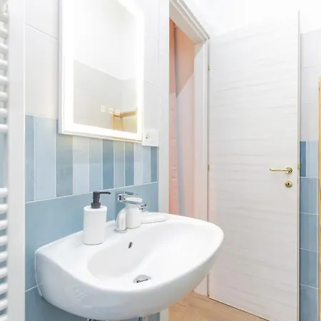 Apartment Comfy&stylish In Rome
