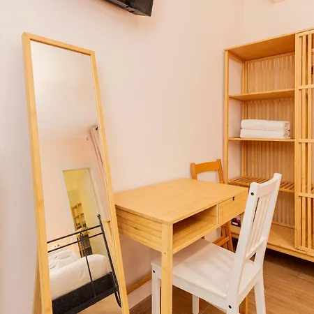 Apartment Comfy&stylish In Rome