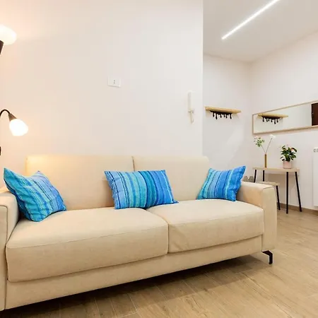 Apartment Comfy&stylish In *