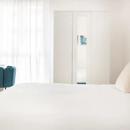 Luxury & Design Piramide Apartment *