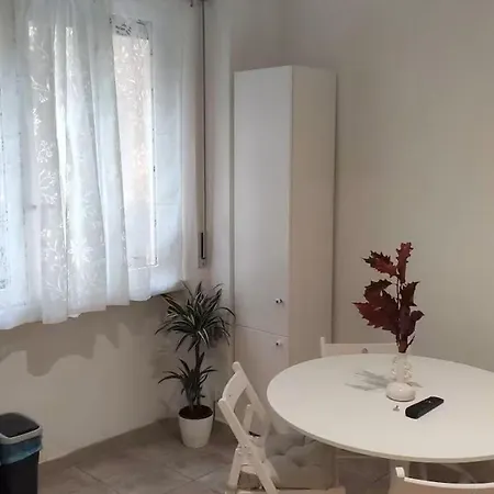Apartment Andrea House - A Piazza Bologna,