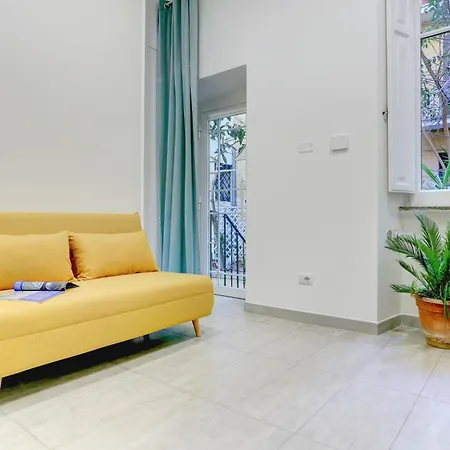 Colosseo Secret Garden - And Apartment *