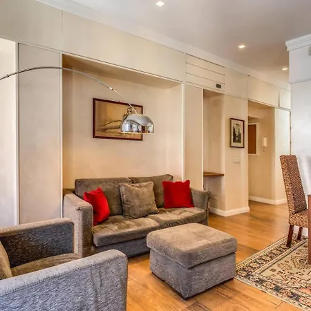 Flat In The Heart Of Vaticancity