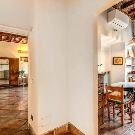 Flat With Lovely Views Near Piazza Navona Appartement