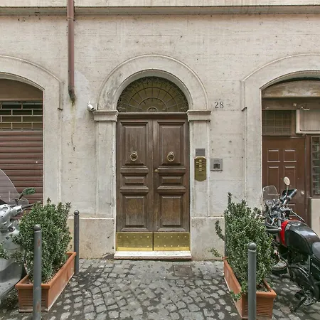 Apartment Baccina 28 *