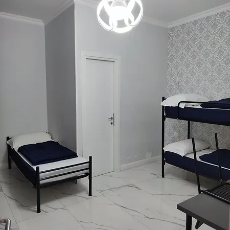 罗马帕拉迪尼旅舍 旅馆
