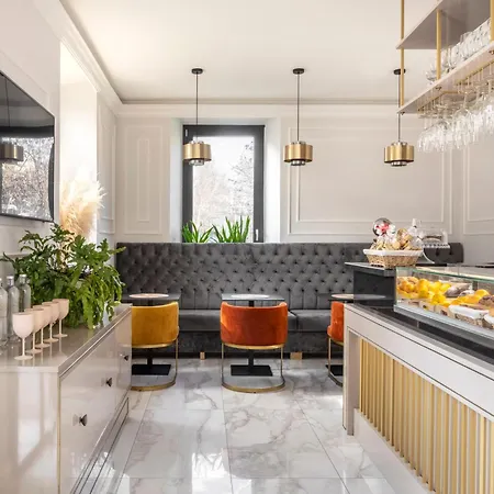 Livia Valeria Palace Apartmanhotel *