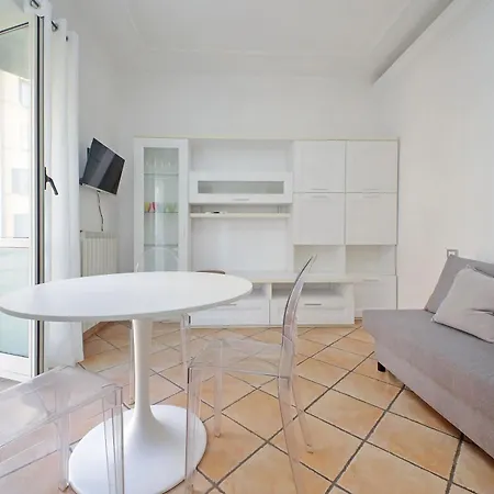 Testaccio Sweet Apartment