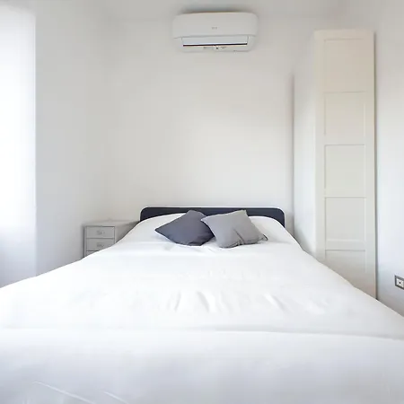 Testaccio Sweet Apartment *