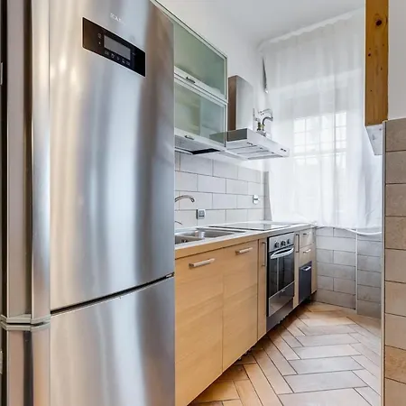 Ferravilla Apt, 2 Min To Subway! Apartment