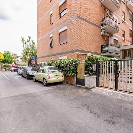 Ferravilla Apt, 2 Min To Subway! * Rome