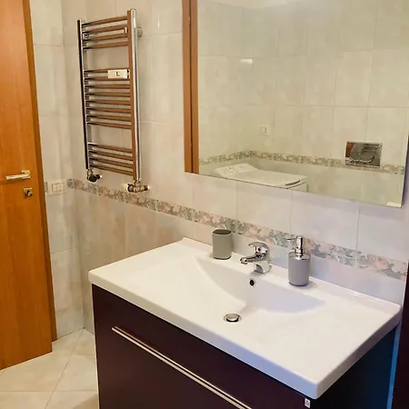 Cozy Comfy House In Center Appartamento