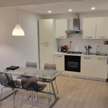 Il Rifugio Moderno Apartment *