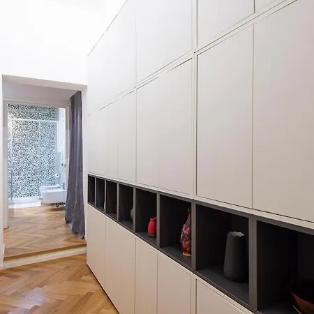 St Peter Metro At 3 Minutes Apartment *