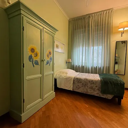 Lilium Boutique Rom