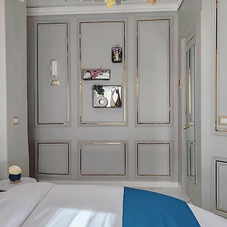 Apartment Flowers' Circle Of Piazza Di Spagna Rome