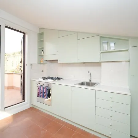 Apartment Juan&elisa Trevi By Buddyrent Rome