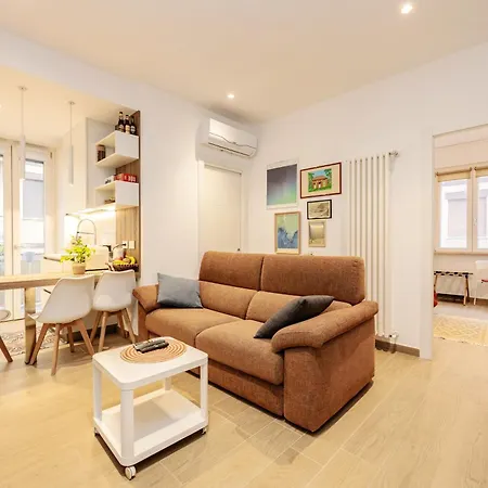 Luminosa Con Bagno Privato Interno - Vicina Metro * Rome
