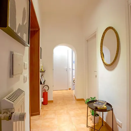 Apartman Magikrooms Colonna