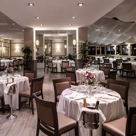 Szálloda Crowne Plaza St. Peter's By Ihg 4*