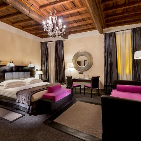 The At The Forum Luxury Collection - The At The Forum Otel Roma