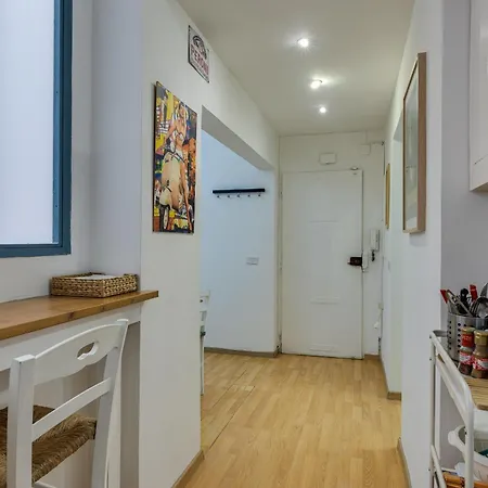 Gladiator's House Apartment