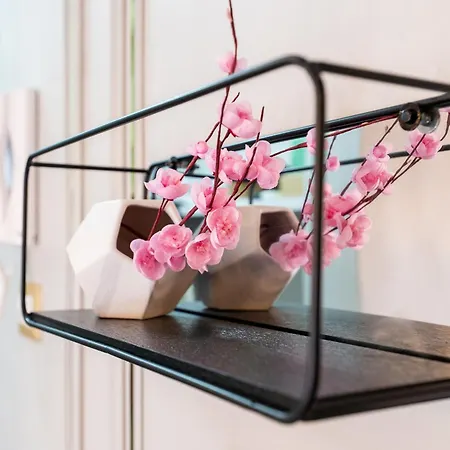 Flowers' Circle Of Piazza Di Spagna Apartment