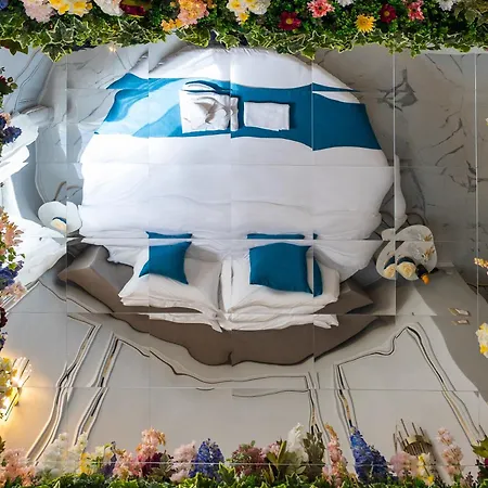 Apartment Flowers' Circle Of Piazza Di Spagna