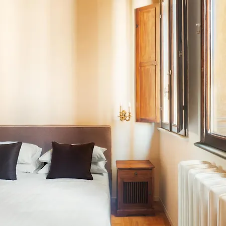 Casa Maestro, A Burghesius Appartement