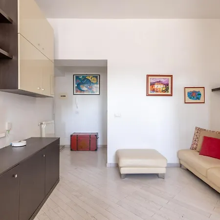 Hospitalityrome Piazza Dante Appartamento Roma