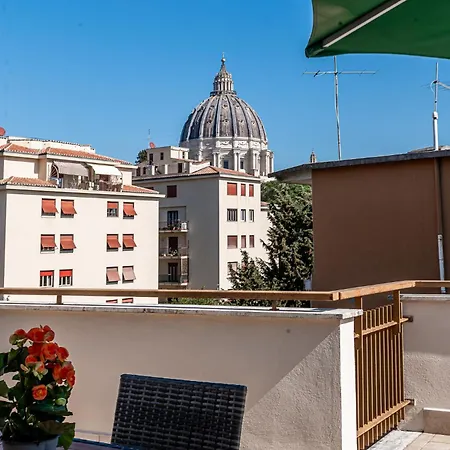 Apartment Consoli Penthouse - Terrace With A View On Saint Peter's *