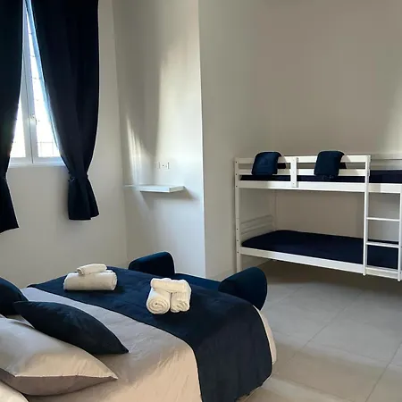 Lemon Apartment