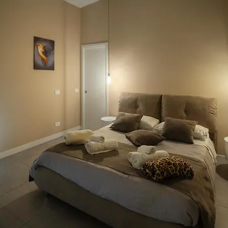 Lemon Apartment *