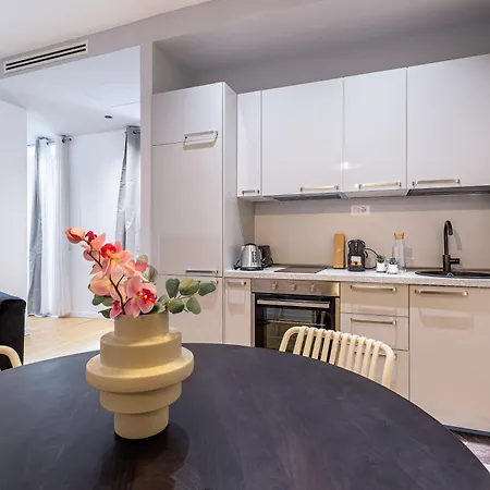 Apartment Iflat Monti Brand New Peaceful Rome