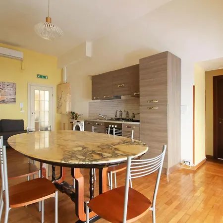 House Appartamento Roma