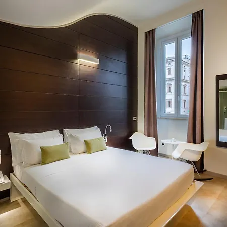 Navona Hotel 2*