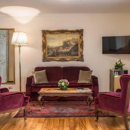 Forum Hotel 4*