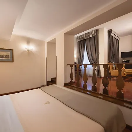 Forum Hotel Roma