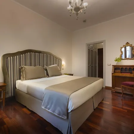 Hotel Forum 4*