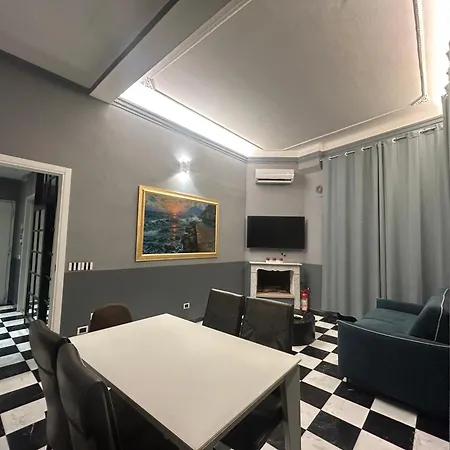 Esposizione Roof 아파트