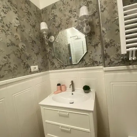Colosseo Luxury Apartment Rome
