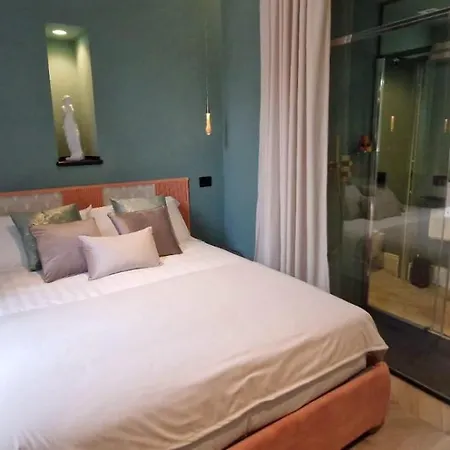 Navona - Luxury, Design And Jacuzzi Style *