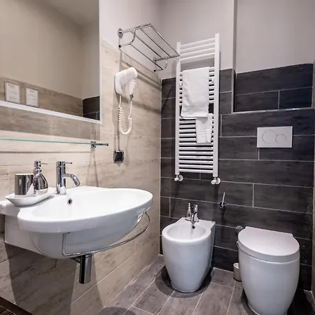 Mybedcavour 2* Rome