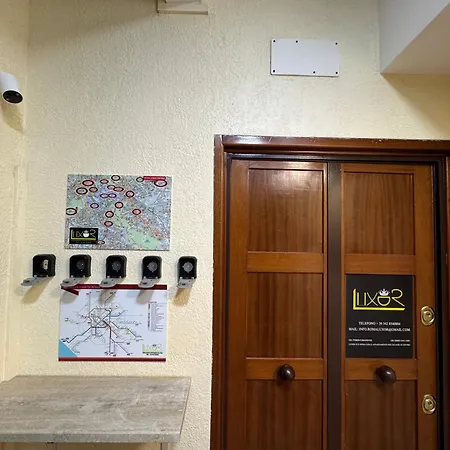 Luxor Eco Casa E Per Vacanze In Centro Piazza Bologna, Colosseo, Piazza Di Spagna, Vaticano, San Pietro, Sapienza, Fontana Di Trevi, Piazza Navona, Trastevere, Tiburtina, Termini, Aeroporto Bed & Breakfast 2*