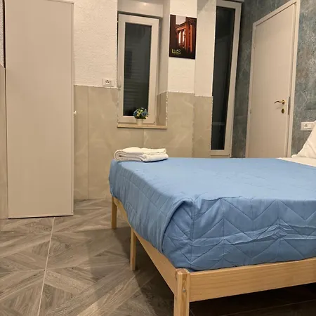 Luxor Eco Casa E Per Vacanze In Centro Piazza Bologna, Colosseo, Piazza Di Spagna, Vaticano, San Pietro, Sapienza, Fontana Di Trevi, Piazza Navona, Trastevere, Tiburtina, Termini, Aeroporto 2* Rome
