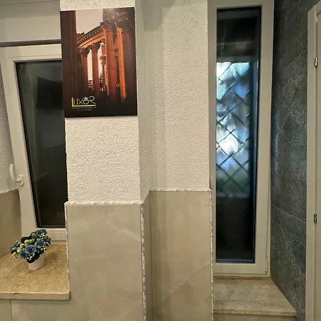 Luxor Eco Casa E Per Vacanze In Centro Piazza Bologna, Colosseo, Piazza Di Spagna, Vaticano, San Pietro, Sapienza, Fontana Di Trevi, Piazza Navona, Trastevere, Tiburtina, Termini, Aeroporto